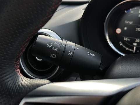 1.5 SKYACTIV-G Sport Nav+ Convertible 2dr Petrol Manual Euro 6 (132 ps)