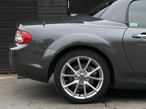 2.0i Sport Tech Roadster 2dr Petrol Manual Euro 5 (160 ps)