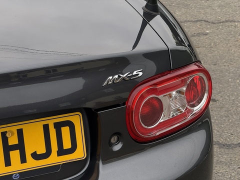 2.0i Sport Tech Roadster 2dr Petrol Manual Euro 5 (160 ps)