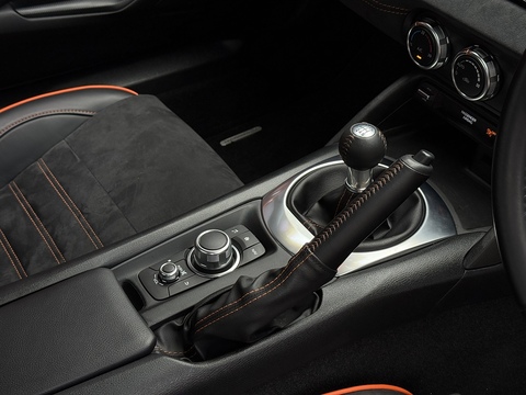 2.0 SKYACTIV-G 30th Anniversary Edition Convertible 2dr Petrol Manual Euro 6 (s/s) (184 ps)