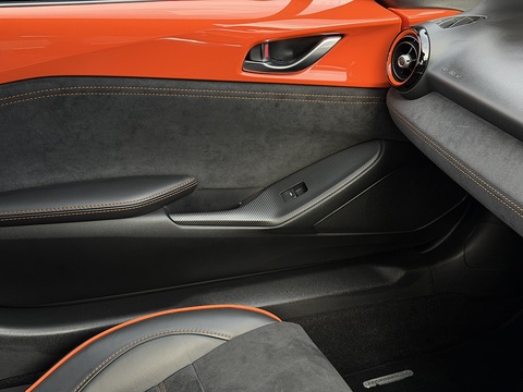 2.0 SKYACTIV-G 30th Anniversary Edition Convertible 2dr Petrol Manual Euro 6 (s/s) (184 ps)