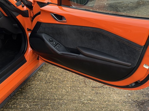 2.0 SKYACTIV-G 30th Anniversary Edition Convertible 2dr Petrol Manual Euro 6 (s/s) (184 ps)