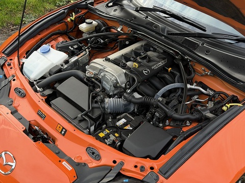 2.0 SKYACTIV-G 30th Anniversary Edition Convertible 2dr Petrol Manual Euro 6 (s/s) (184 ps)