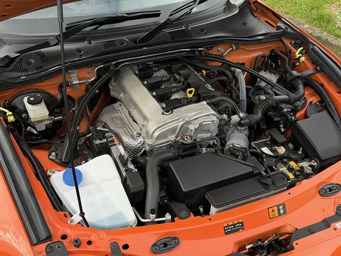 2.0 SKYACTIV-G 30th Anniversary Edition Convertible 2dr Petrol Manual Euro 6 (s/s) (184 ps)