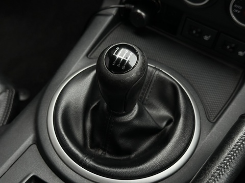 2.0i Sport Tech Convertible 2dr Petrol Manual Euro 5 (160 ps)