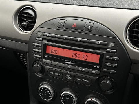 2.0i Sport Tech Convertible 2dr Petrol Manual Euro 4 (160 ps)