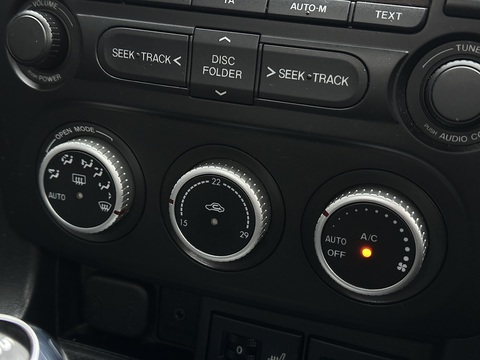 2.0i Sport Tech Convertible 2dr Petrol Manual Euro 4 (160 ps)