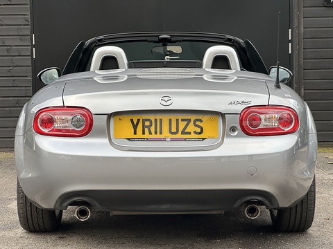 2.0i Sport Tech Convertible 2dr Petrol Manual Euro 4 (160 ps)