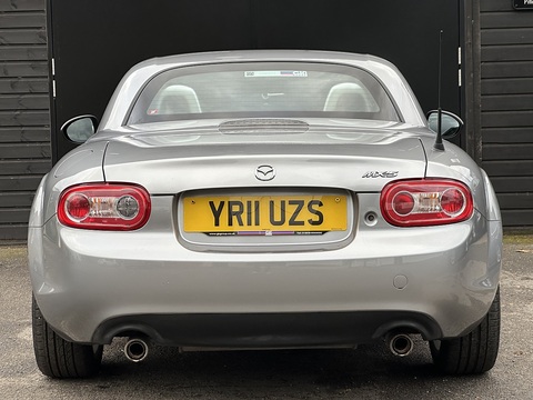 2.0i Sport Tech Convertible 2dr Petrol Manual Euro 4 (160 ps)