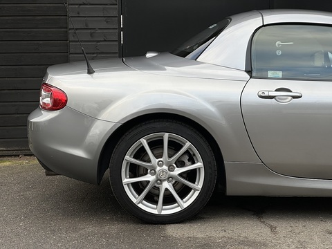 2.0i Sport Tech Convertible 2dr Petrol Manual Euro 4 (160 ps)