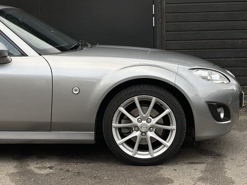 2.0i Sport Tech Convertible 2dr Petrol Manual Euro 4 (160 ps)