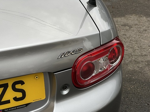 2.0i Sport Tech Convertible 2dr Petrol Manual Euro 4 (160 ps)