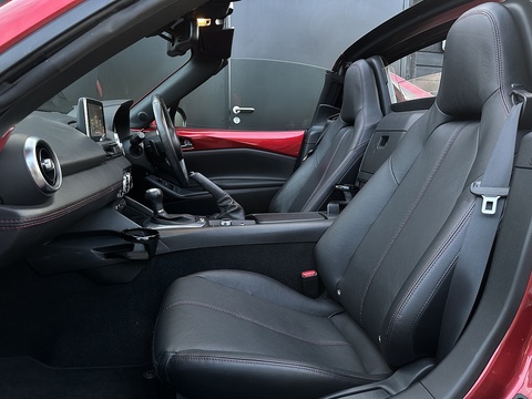 2.0 SKYACTIV-G Sport Nav Convertible 2dr Petrol Auto Euro 6 (160 ps)