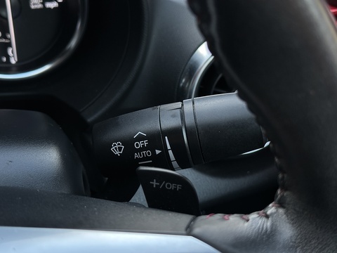 2.0 SKYACTIV-G Sport Nav Convertible 2dr Petrol Auto Euro 6 (160 ps)