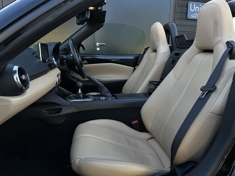 2.0 SKYACTIV-G Sport Nav Convertible 2dr Petrol Manual Euro 6 (160 ps)