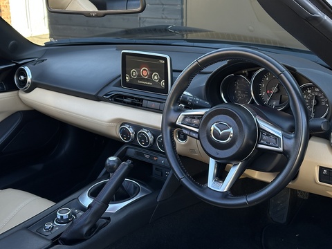 2.0 SKYACTIV-G Sport Nav Convertible 2dr Petrol Manual Euro 6 (160 ps)