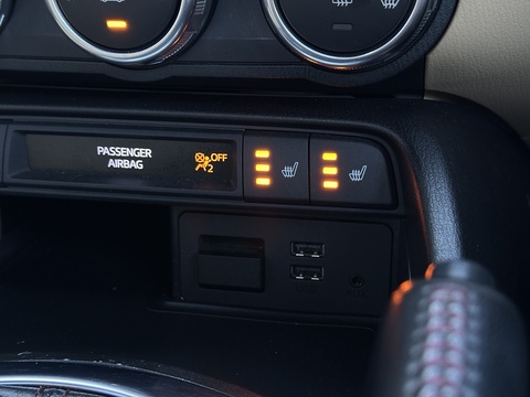 2.0 SKYACTIV-G Sport Nav Convertible 2dr Petrol Manual Euro 6 (160 ps)