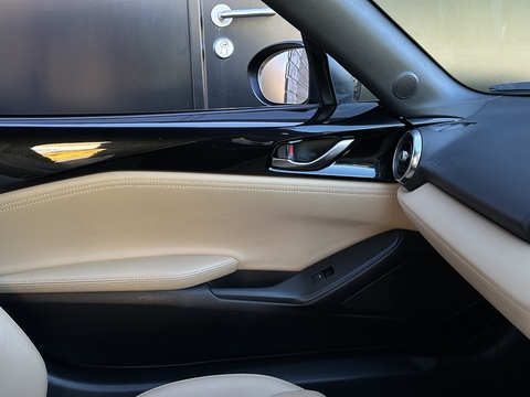 2.0 SKYACTIV-G Sport Nav Convertible 2dr Petrol Manual Euro 6 (160 ps)