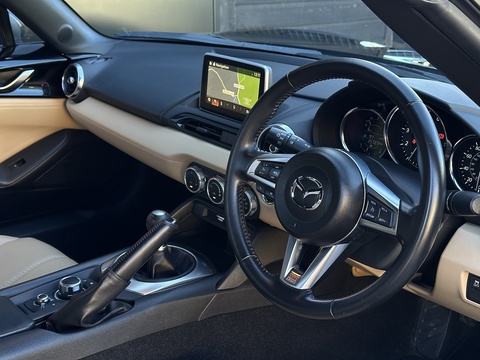 2.0 SKYACTIV-G Sport Nav Convertible 2dr Petrol Manual Euro 6 (160 ps)