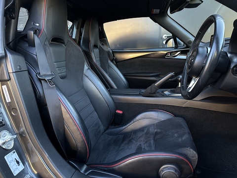 2.0 SKYACTIV-G Launch Edition Convertible 2dr Petrol Manual Euro 6 (160 ps)