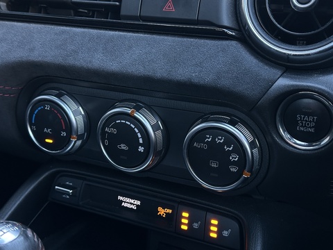 2.0 SKYACTIV-G Launch Edition Convertible 2dr Petrol Manual Euro 6 (160 ps)