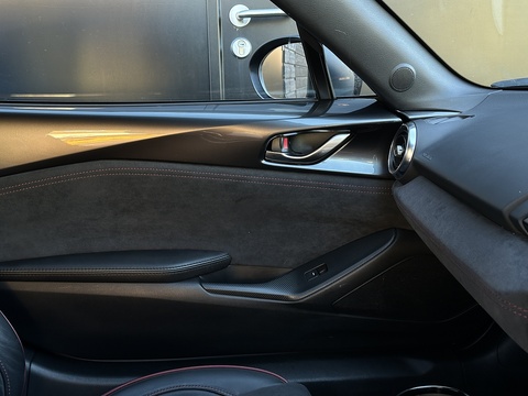 2.0 SKYACTIV-G Launch Edition Convertible 2dr Petrol Manual Euro 6 (160 ps)