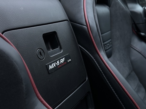 2.0 SKYACTIV-G Launch Edition Convertible 2dr Petrol Manual Euro 6 (160 ps)