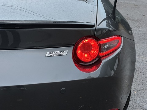 2.0 SKYACTIV-G Launch Edition Convertible 2dr Petrol Manual Euro 6 (160 ps)