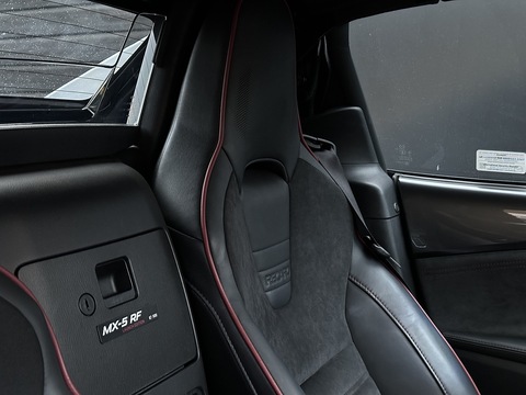 2.0 SKYACTIV-G Launch Edition Convertible 2dr Petrol Manual Euro 6 (160 ps)