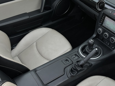 2.0i Sport Venture Roadster 2dr Petrol Manual Euro 5 (160 ps)