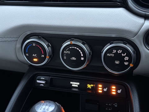 2.0 SKYACTIV-G GT Sport Tech Convertible 2dr Petrol Manual Euro 6 (s/s) (184 ps)