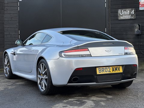 V8 4.7 3dr Hatchback Automatic Petrol