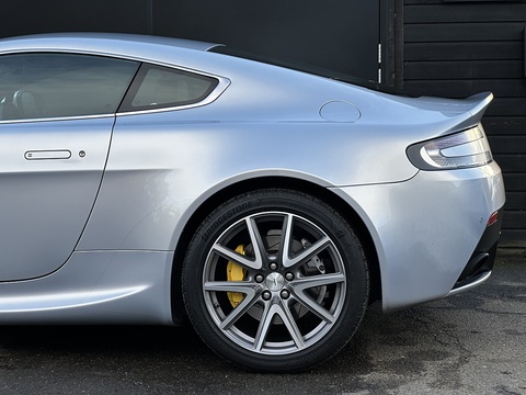 V8 4.7 3dr Hatchback Automatic Petrol