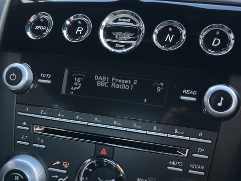 V8 4.7 3dr Hatchback Automatic Petrol