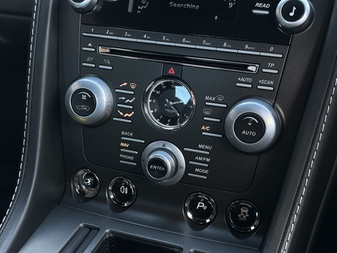 V8 4.7 3dr Hatchback Automatic Petrol