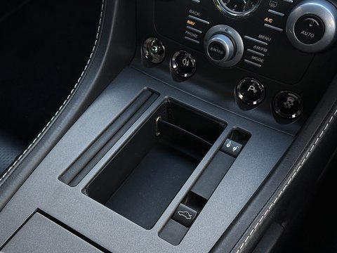 V8 4.7 3dr Hatchback Automatic Petrol