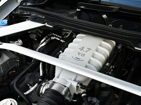 V8 4.7 3dr Hatchback Automatic Petrol