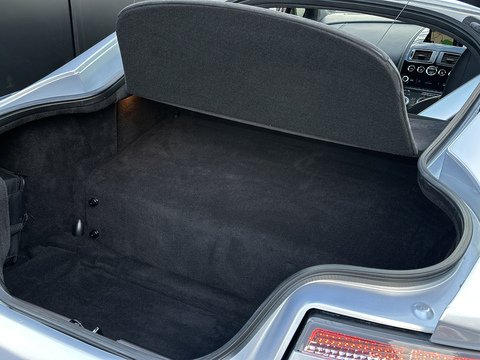 V8 4.7 3dr Hatchback Automatic Petrol