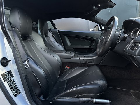 V8 4.7 3dr Hatchback Automatic Petrol