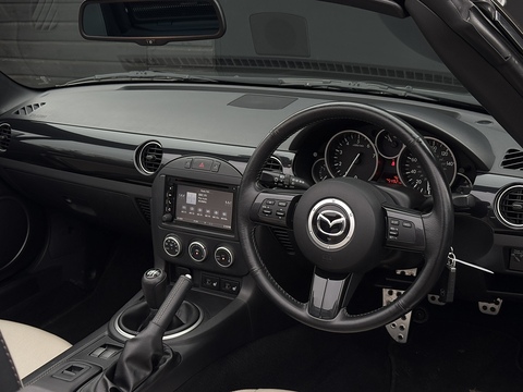 1.8i Sport Venture Roadster 2dr Petrol Manual Euro 5 (126 ps)