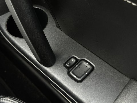 2.0i Roadster 2dr Petrol Powershift Euro 4 (160 ps)