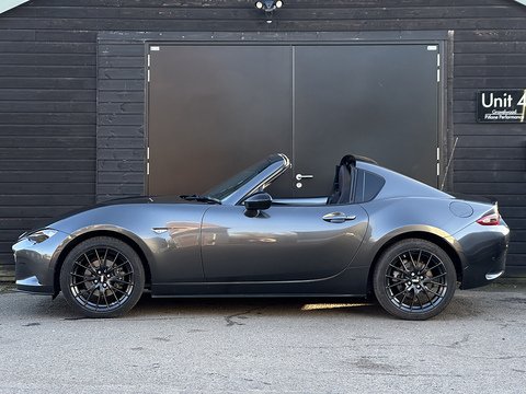 2.0 SKYACTIV-G Launch Edition Convertible 2dr Petrol Manual Euro 6 (160 ps)
