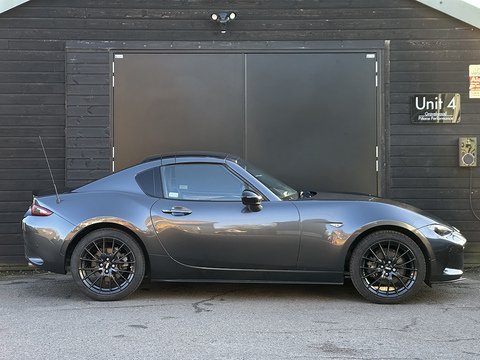 2.0 SKYACTIV-G Launch Edition Convertible 2dr Petrol Manual Euro 6 (160 ps)