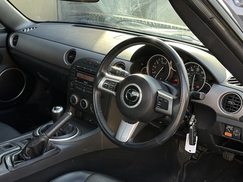 I Sport Tech 2.0 2dr Convertible Manual Petrol