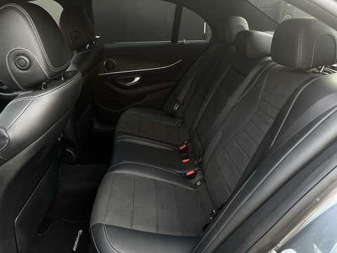 2.0 E220d AMG Line Saloon 4dr Diesel G-Tronic+ Euro 6 (s/s) (194 ps)