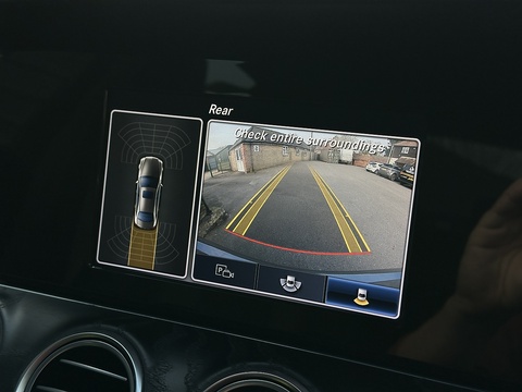 2.0 E220d AMG Line Saloon 4dr Diesel G-Tronic+ Euro 6 (s/s) (194 ps)