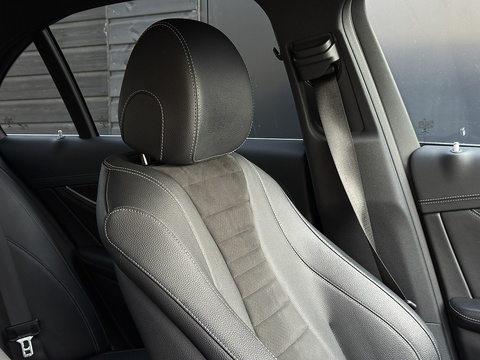 2.0 E220d AMG Line Saloon 4dr Diesel G-Tronic+ Euro 6 (s/s) (194 ps)