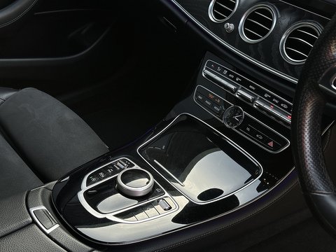 2.0 E220d AMG Line Saloon 4dr Diesel G-Tronic+ Euro 6 (s/s) (194 ps)