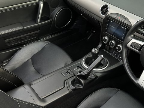 2.0i SE Convertible 2dr Petrol Manual Euro 4 (160 ps)