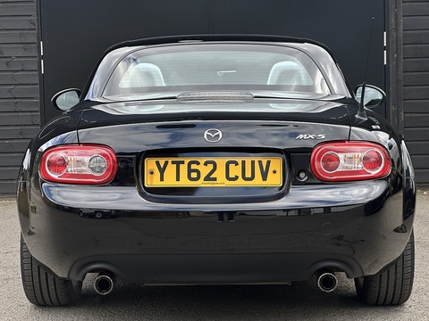 2.0i Sport Tech Roadster 2dr Petrol Manual Euro 5 (160 ps)